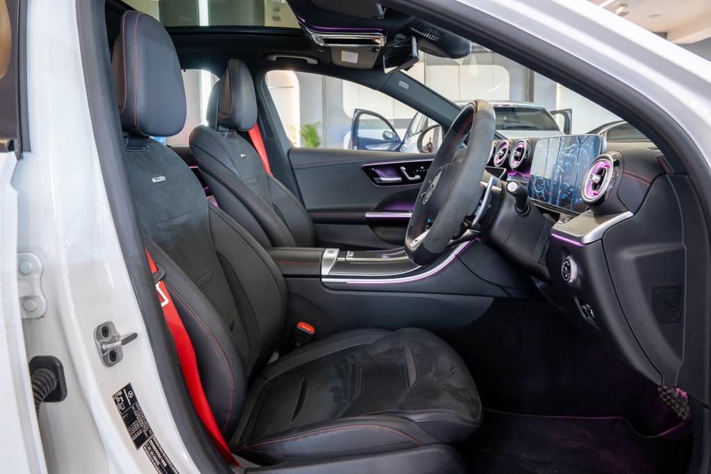 MERCEDES AMG C43 4MATIC