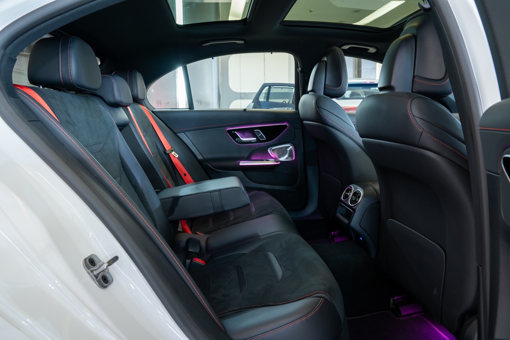 MERCEDES AMG C43 4MATIC