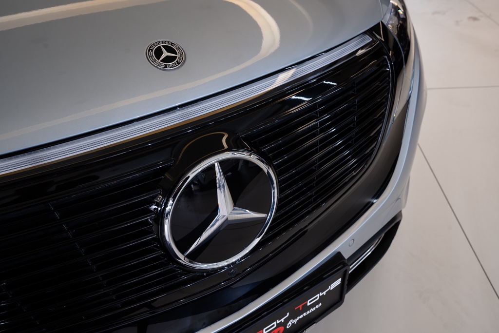 MERCEDES BENZ EQC 400 4MATIC