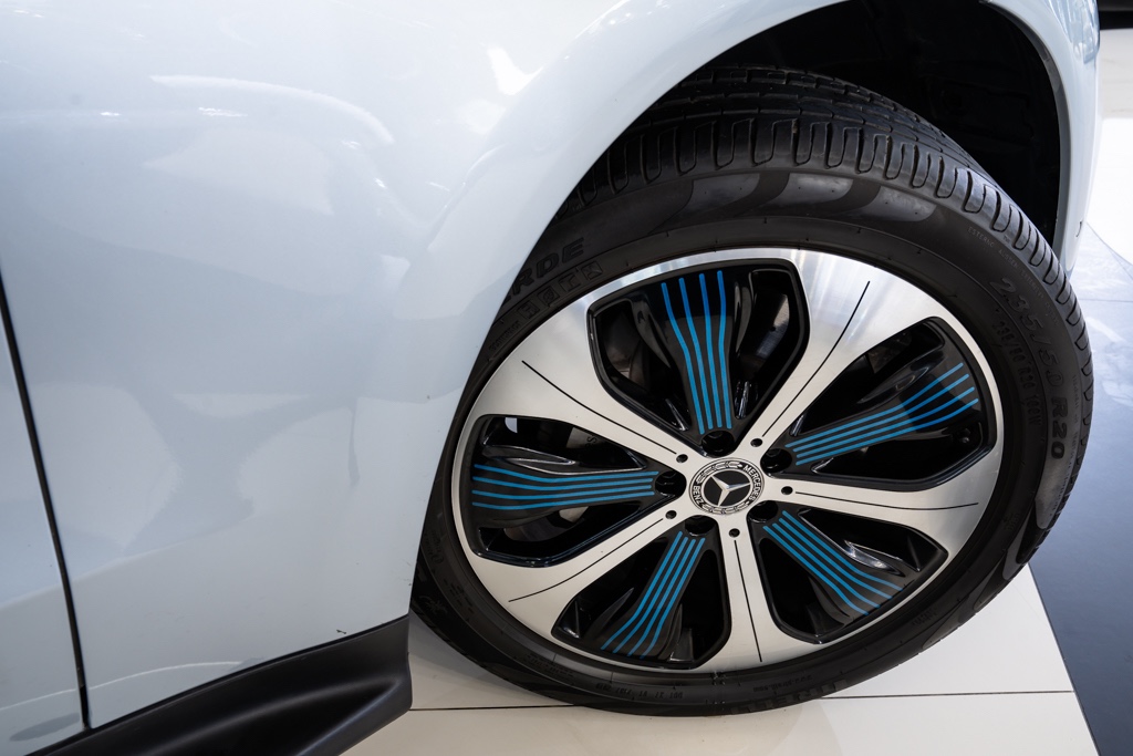 MERCEDES BENZ EQC 400 4MATIC