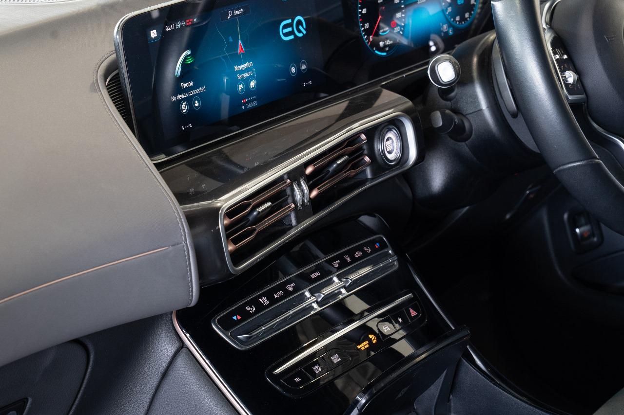 MERCEDES BENZ EQC 400 4MATIC