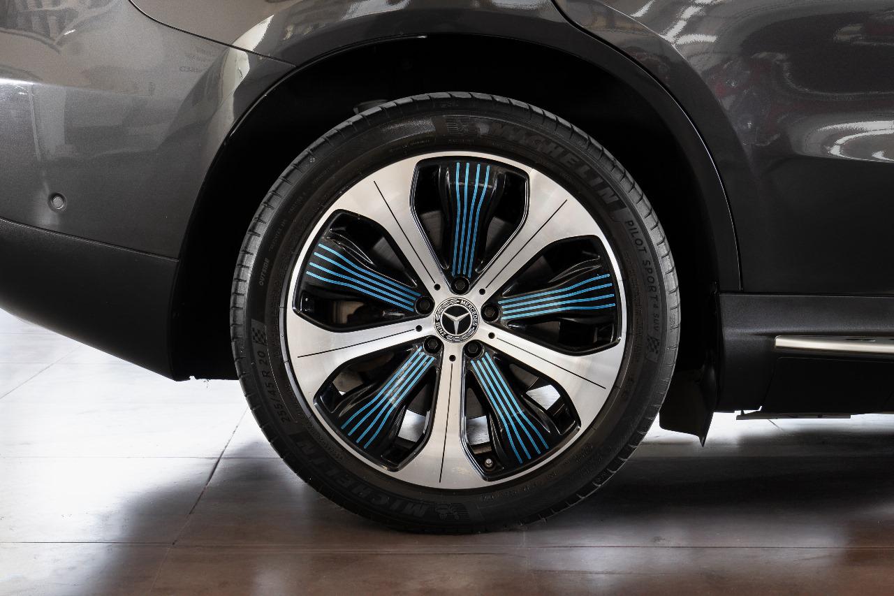 MERCEDES BENZ EQC 400 4MATIC