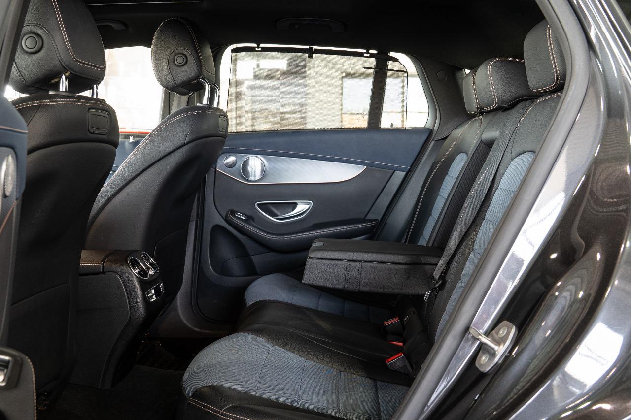 MERCEDES BENZ EQC 400 4MATIC