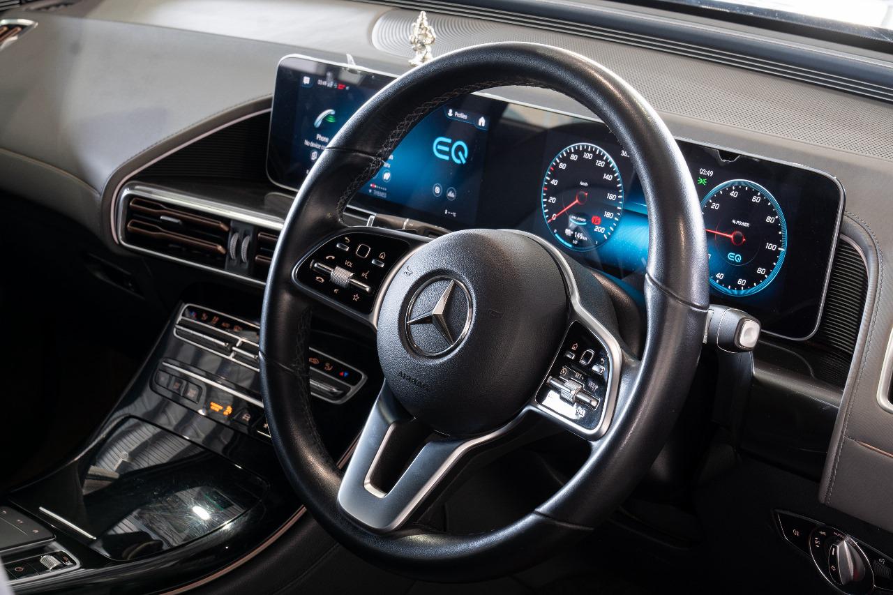 MERCEDES BENZ EQC 400 4MATIC