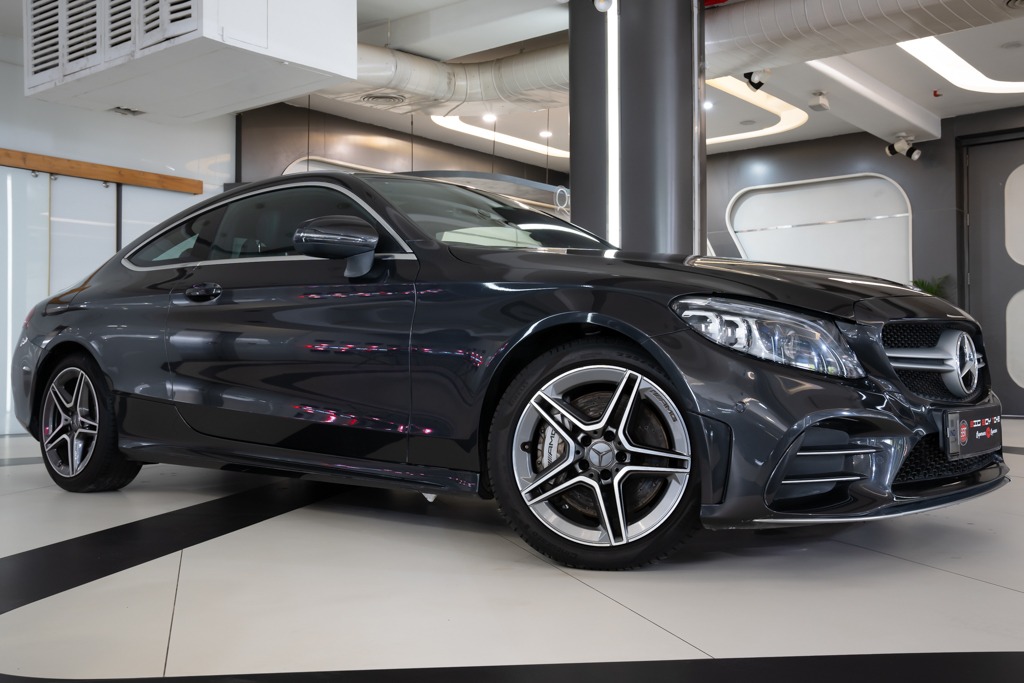 MERCEDES BENZ C43 AMG 4MATIC COUPE