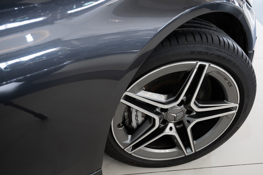 MERCEDES BENZ C43 AMG 4MATIC COUPE