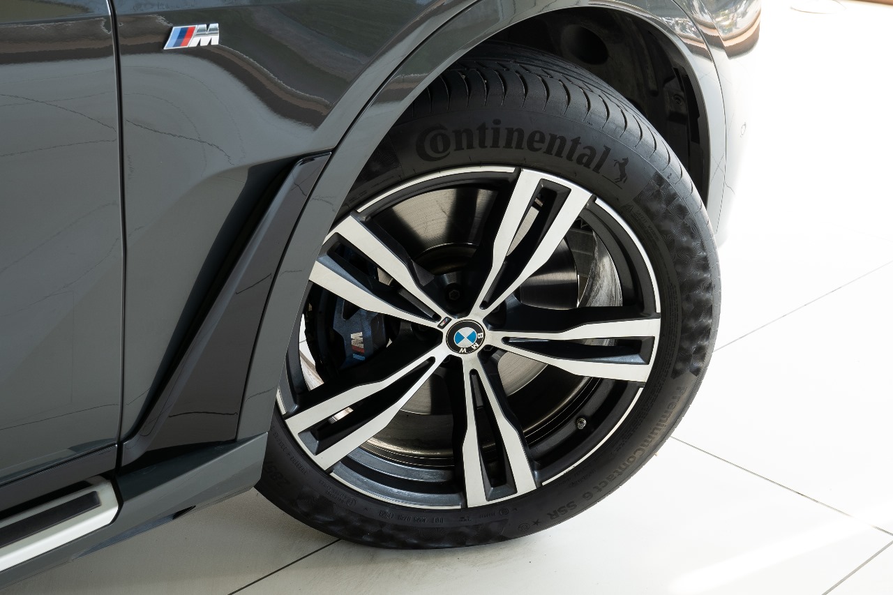BMW X7 LCI XDRIVE40d M SPORT
