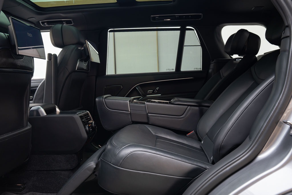 Range Rover Autobiography LWB 4.4 P530