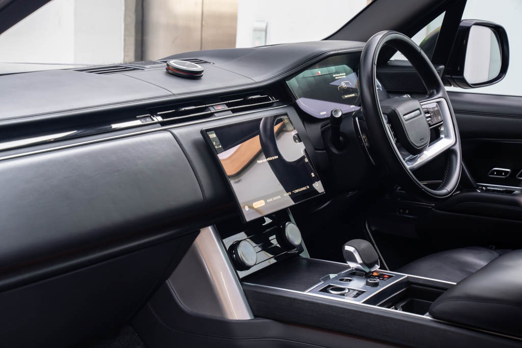 Range Rover Autobiography LWB 4.4 P530