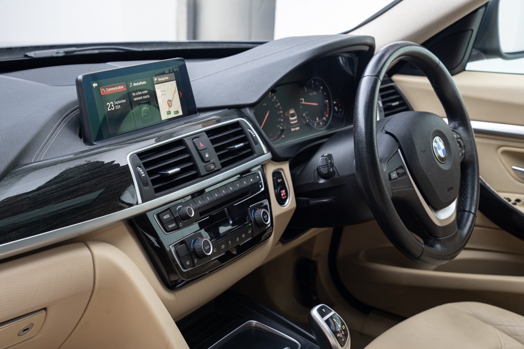 BMW 320d GT Luxury Line 