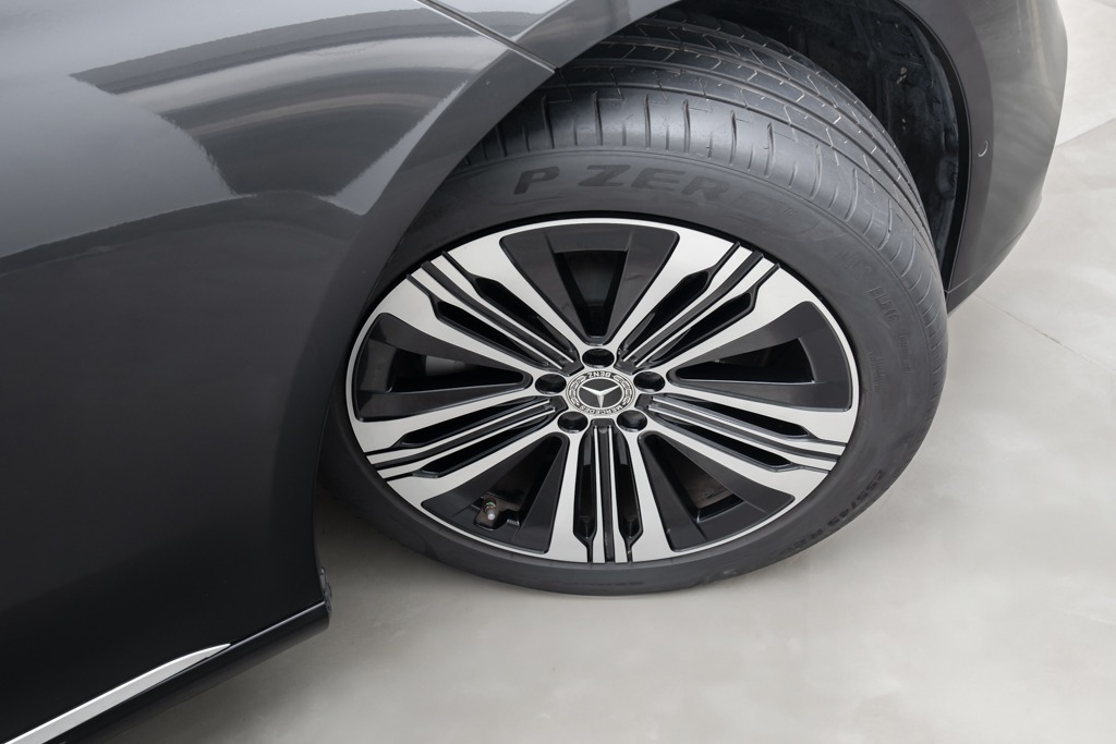 MERCEDES BENZ EQS 580 4MATIC
