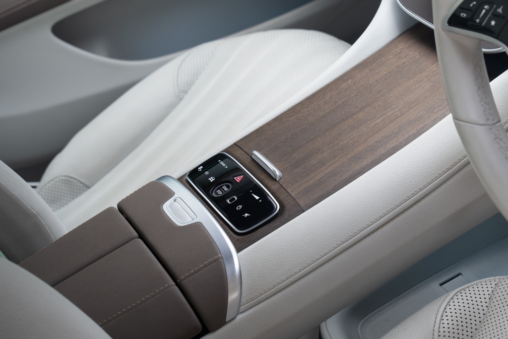 MERCEDES BENZ EQS 580 4MATIC
