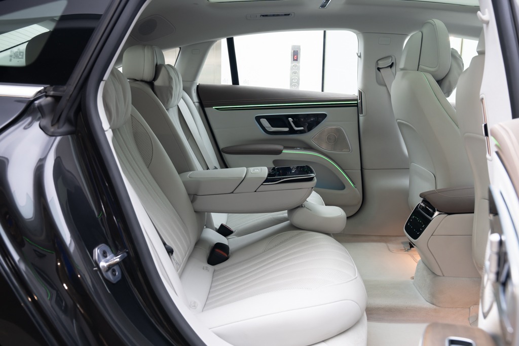 MERCEDES BENZ EQS 580 4MATIC