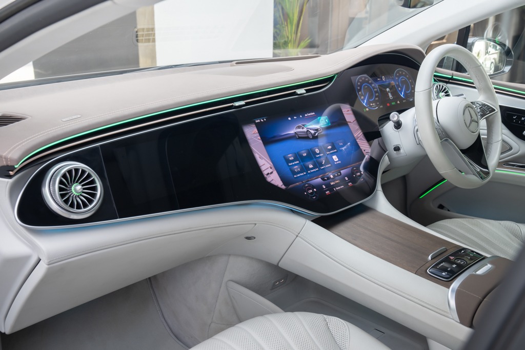 MERCEDES BENZ EQS 580 4MATIC