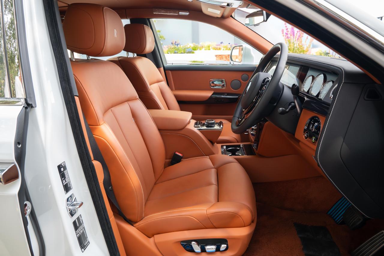 Rolls Royce Phantom 8