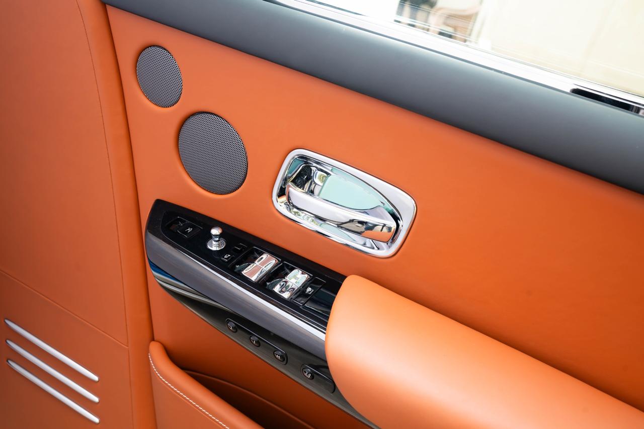 Rolls Royce Phantom 8