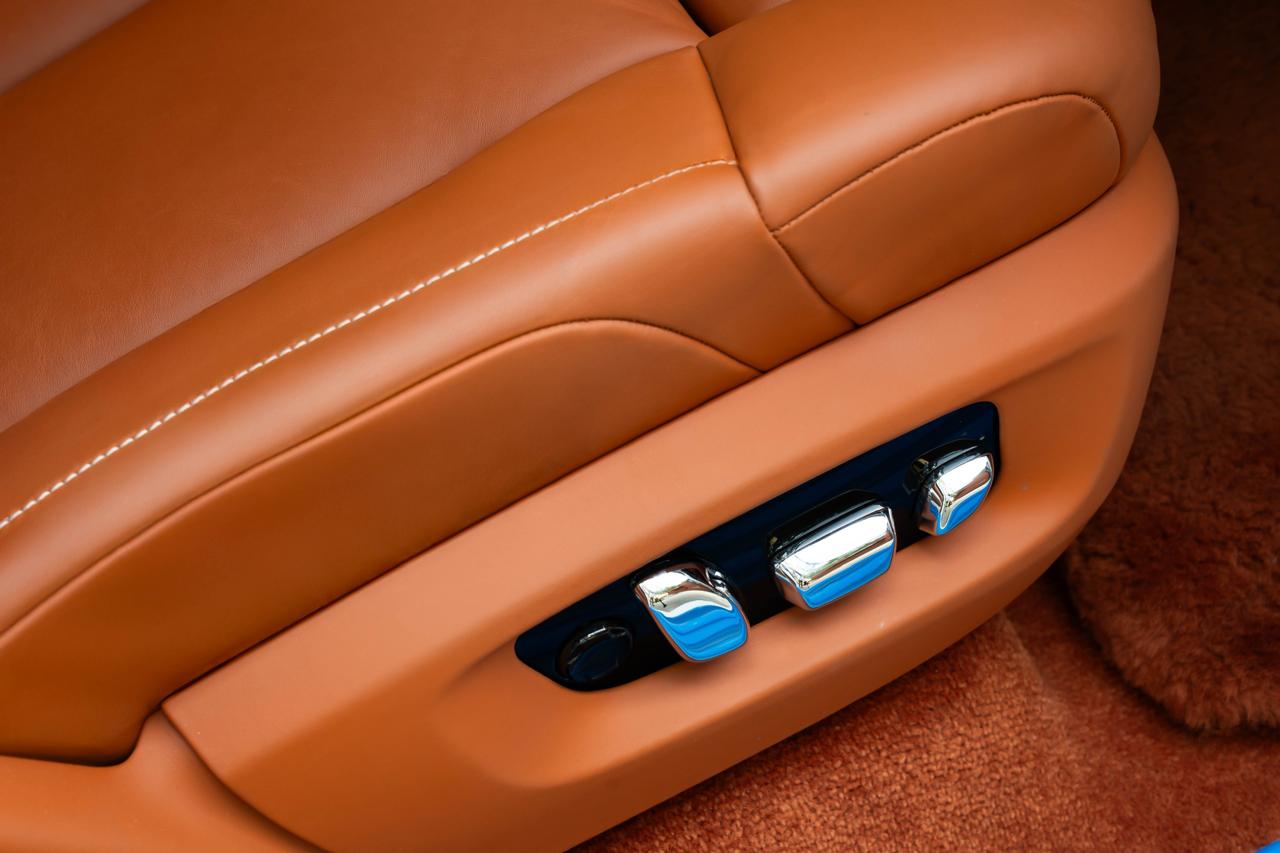 Rolls Royce Phantom 8