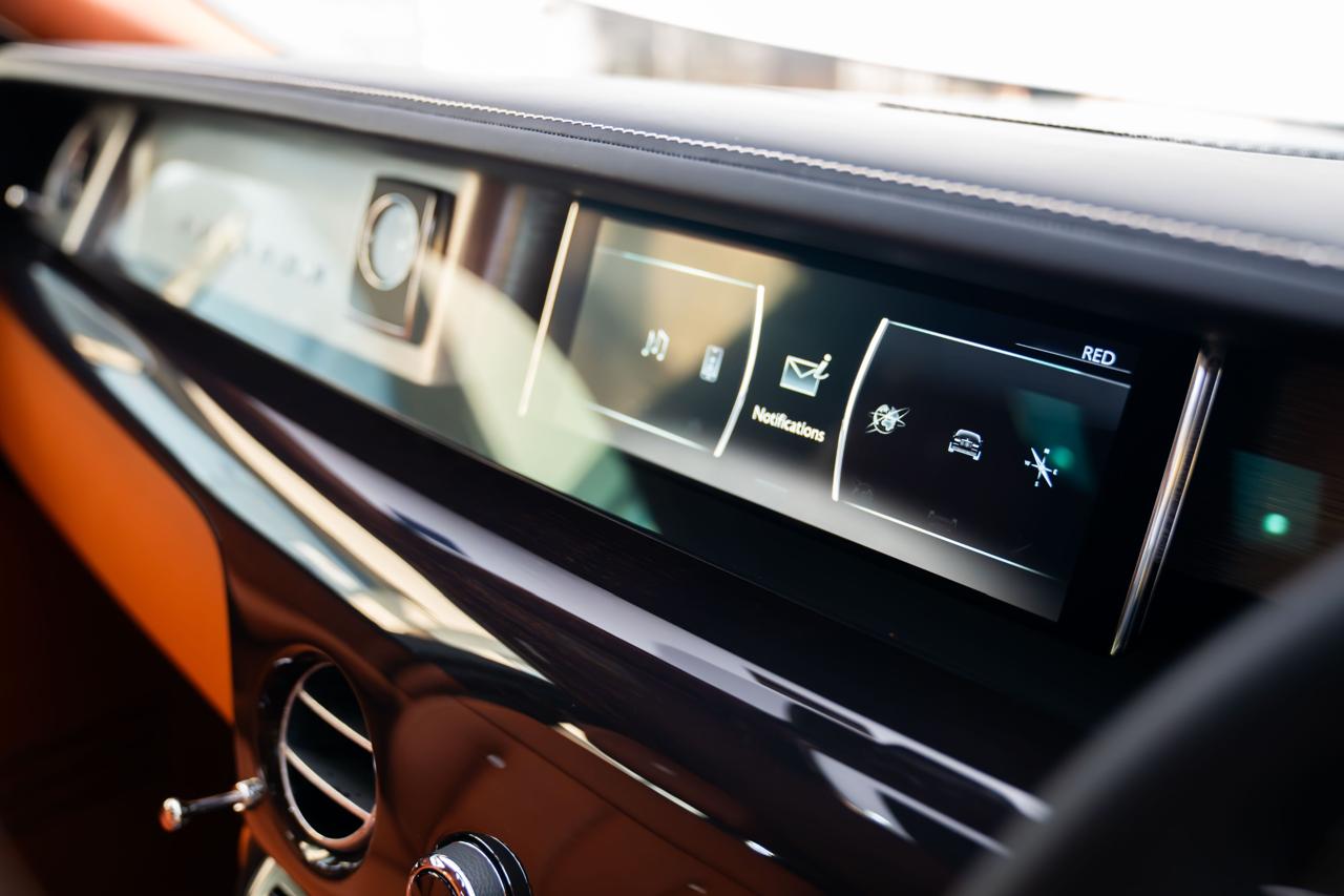 Rolls Royce Phantom 8