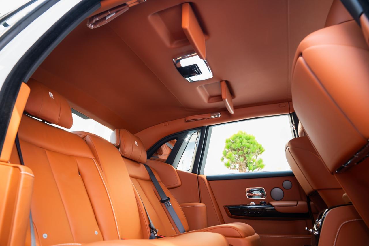 Rolls Royce Phantom 8