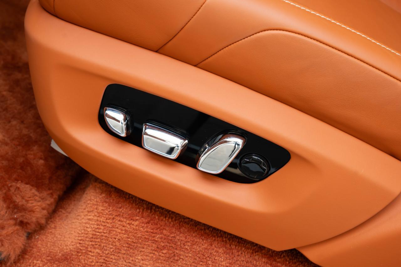 Rolls Royce Phantom 8