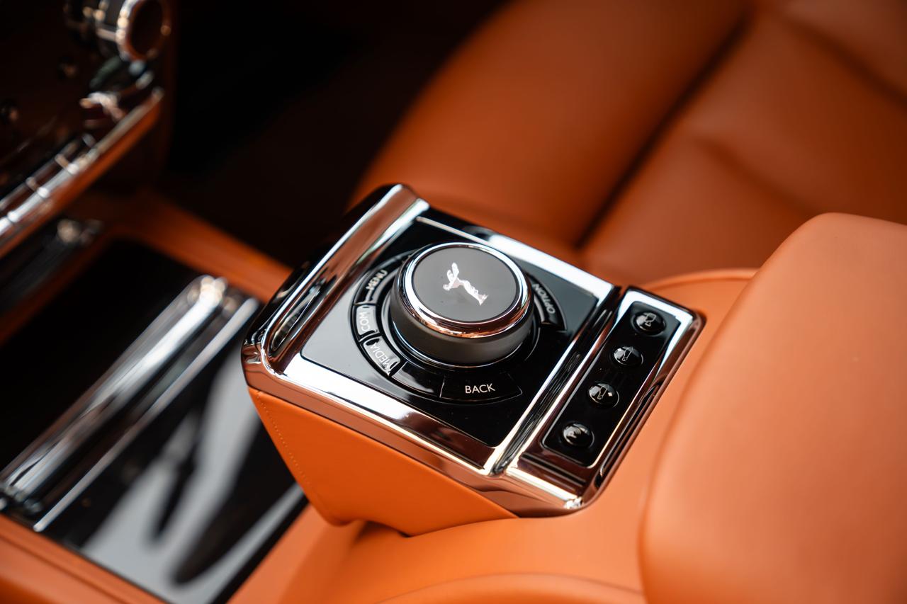 Rolls Royce Phantom 8