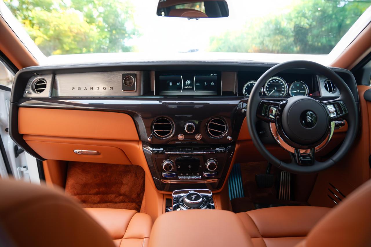 Rolls Royce Phantom 8