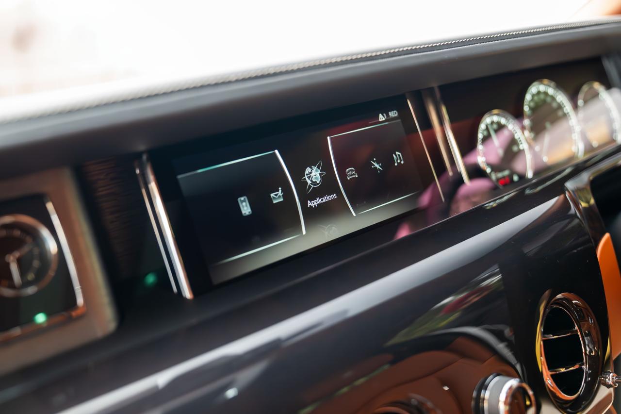 Rolls Royce Phantom 8