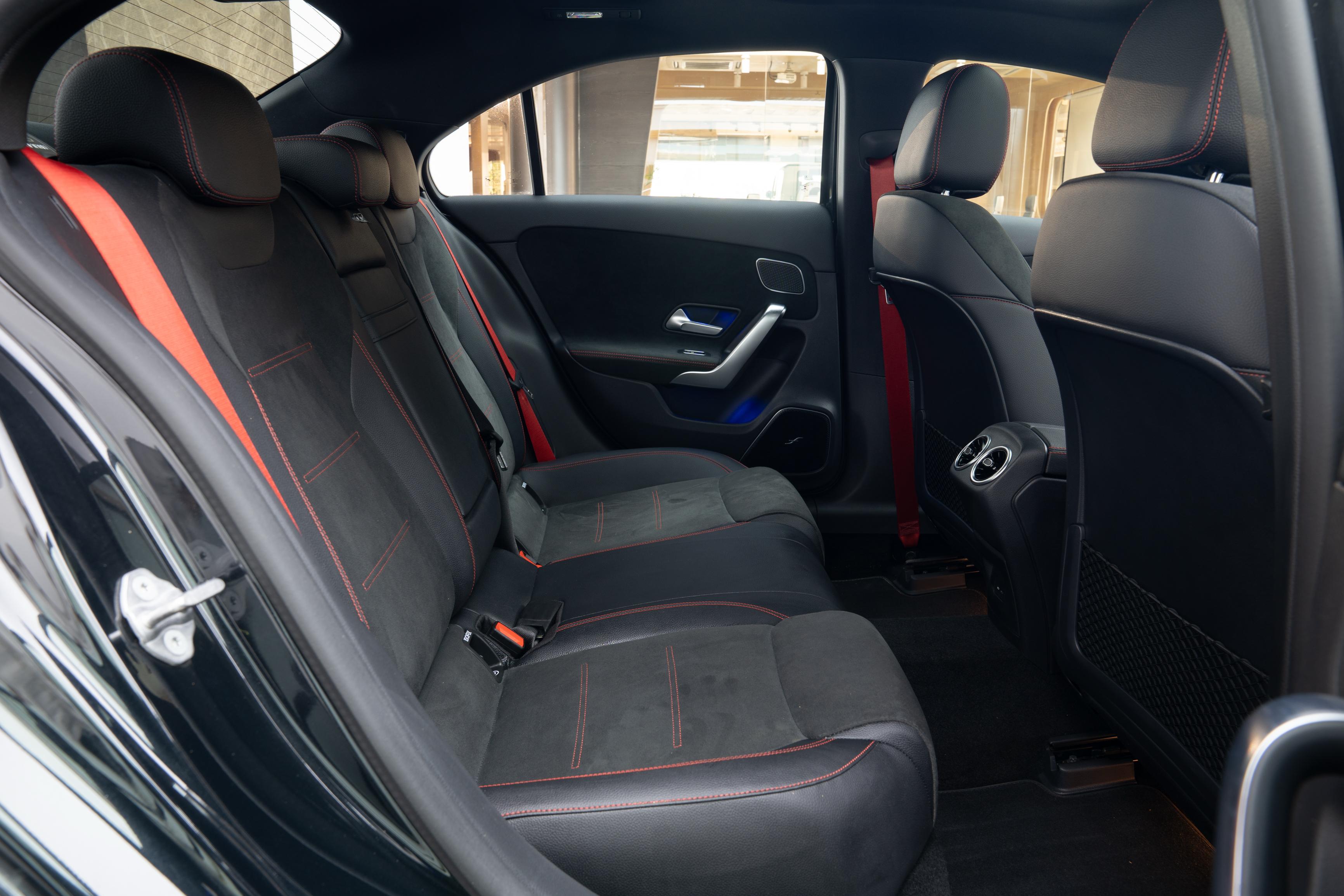 MERCEDES AMG A35 4MATIC