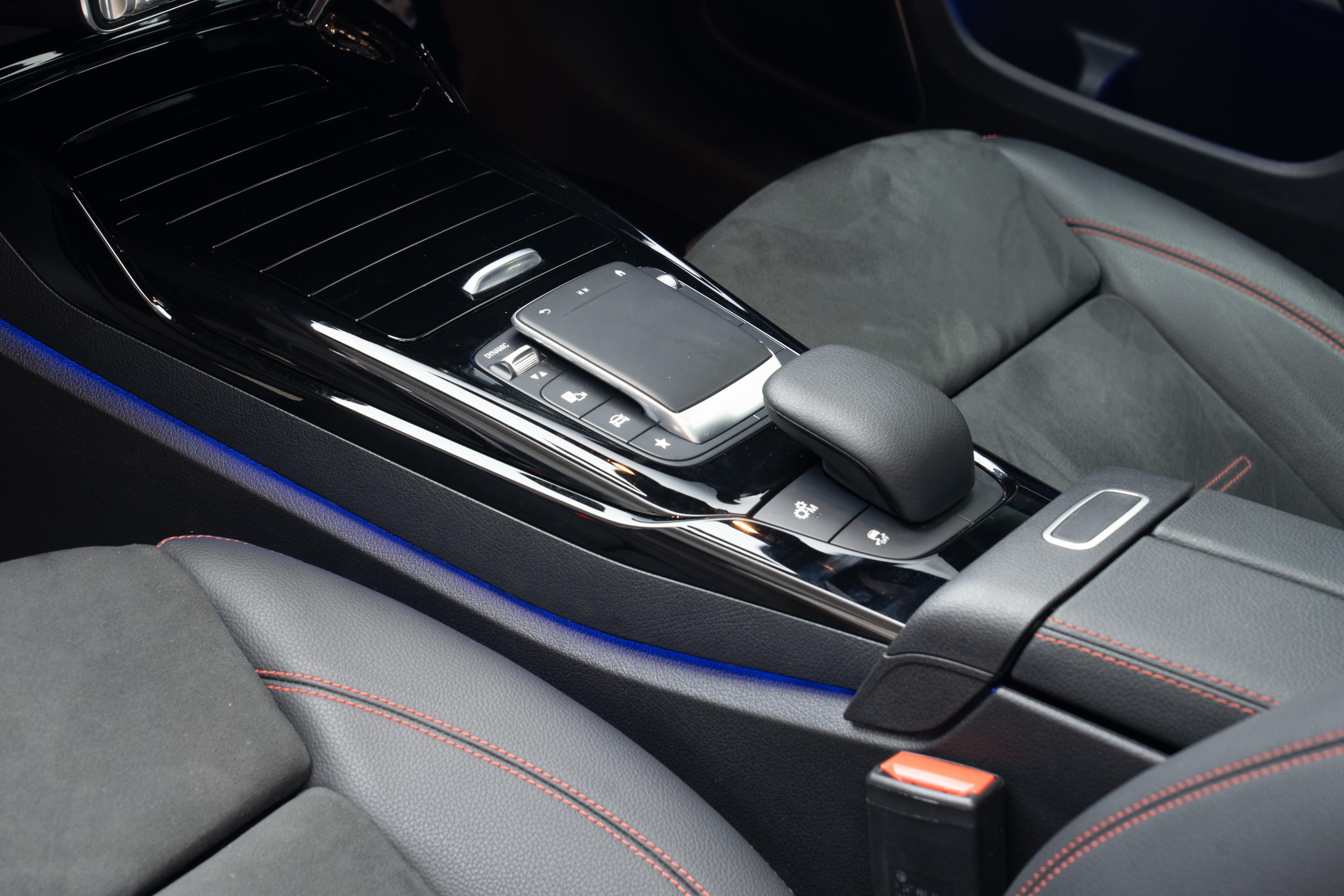 MERCEDES AMG A35 4MATIC