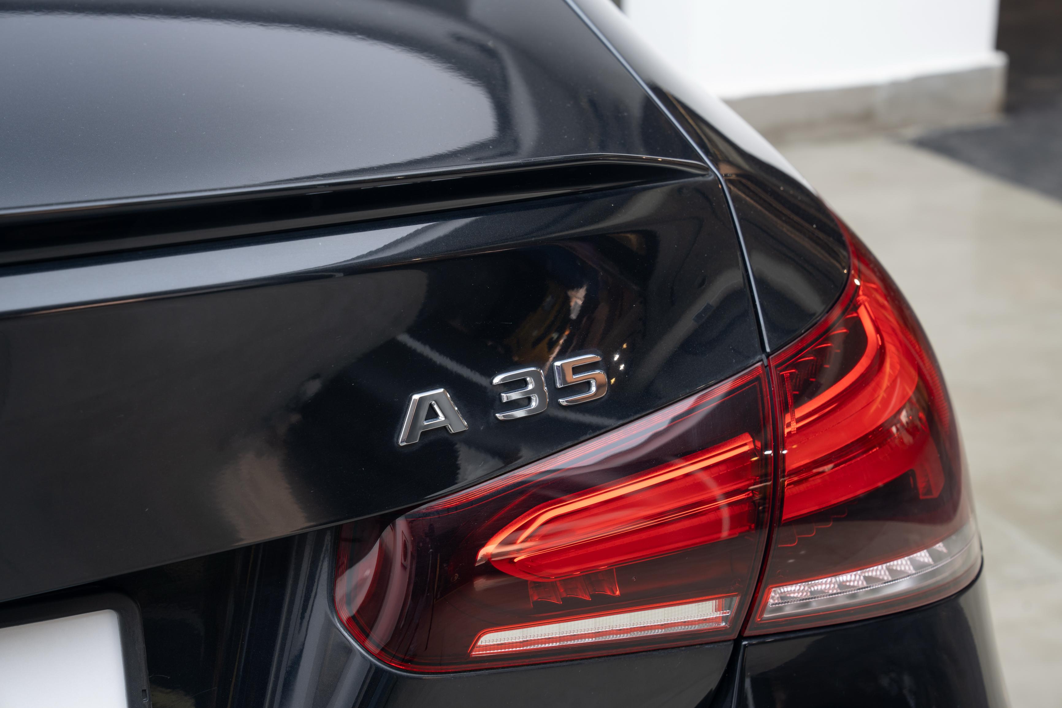 MERCEDES AMG A35 4MATIC