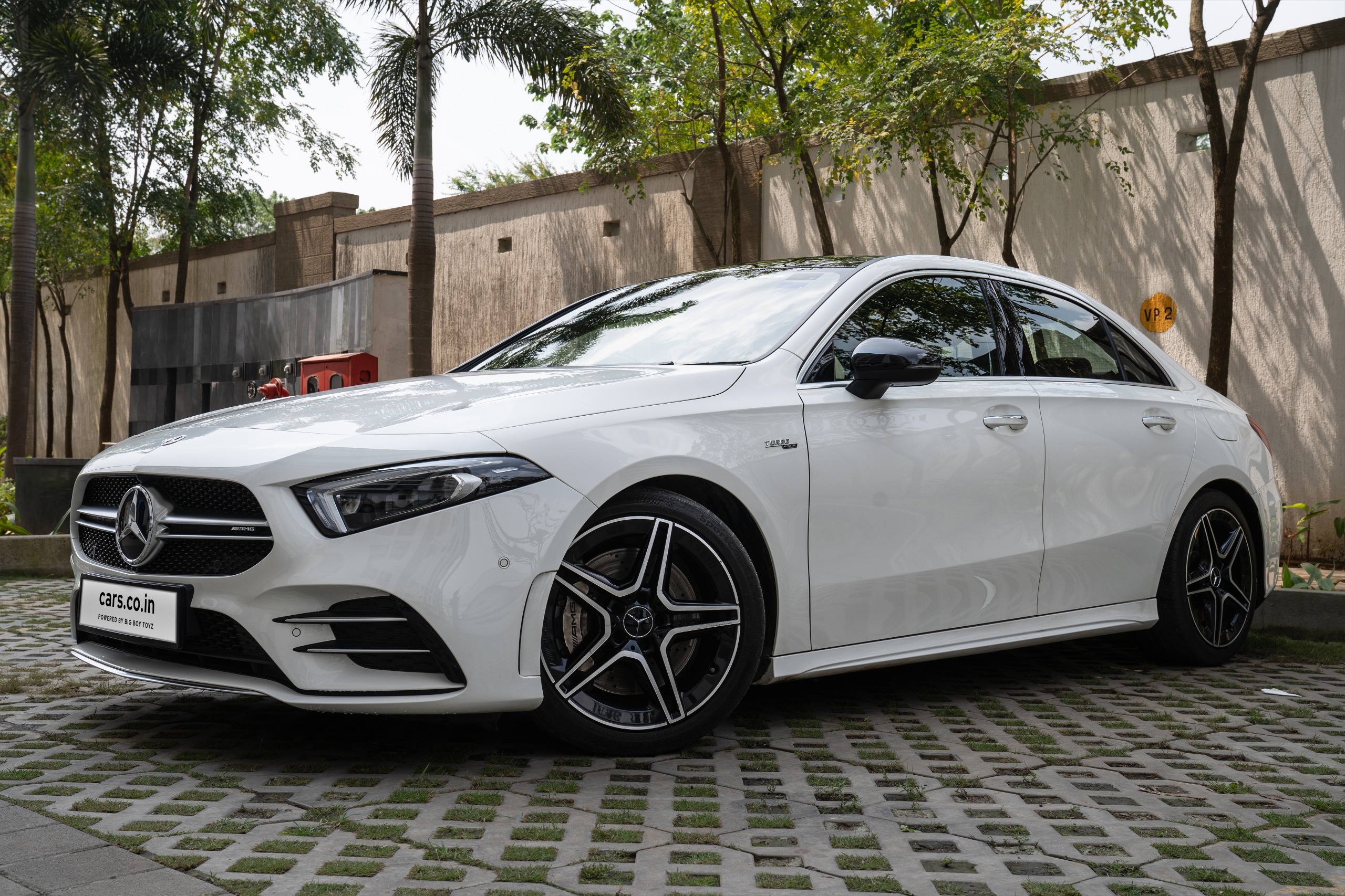 MERCEDES AMG A35 4MATIC