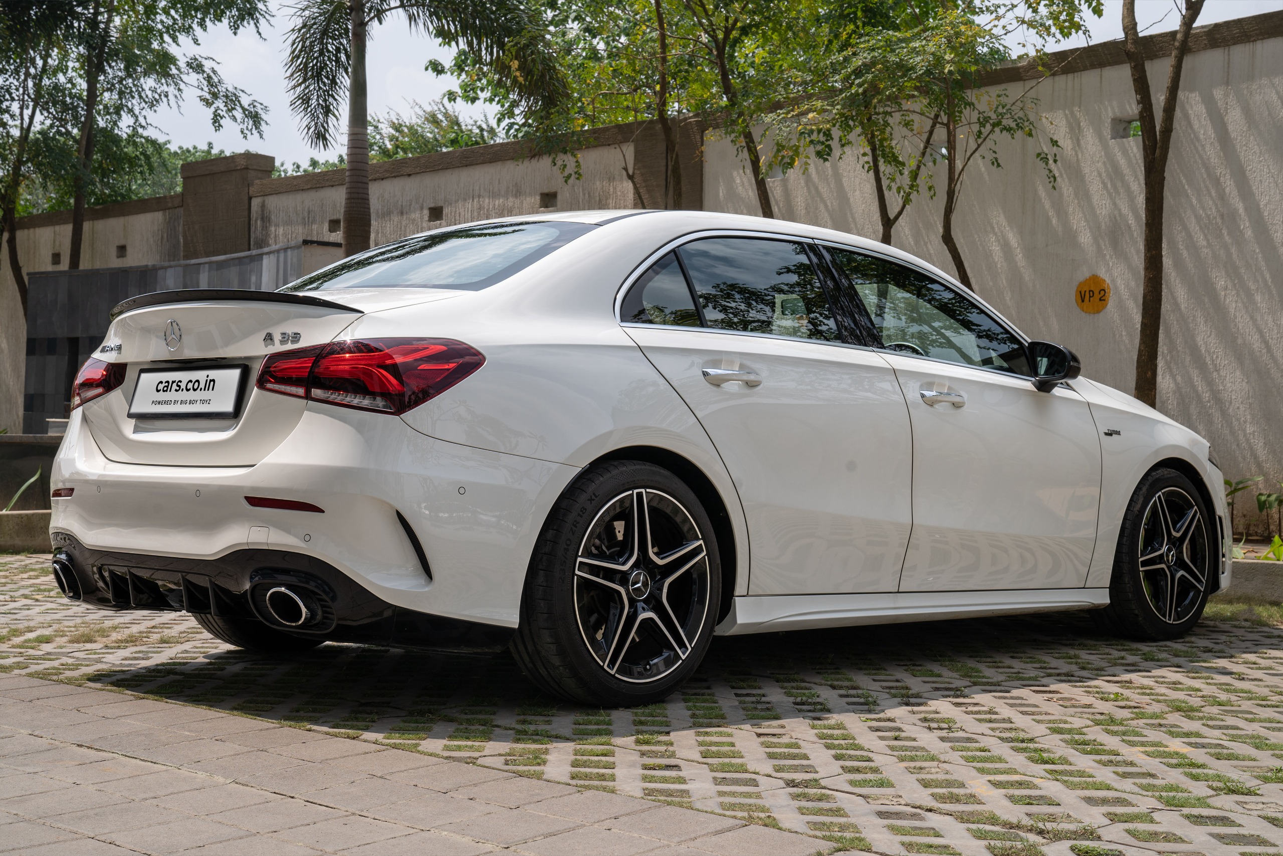 MERCEDES AMG A35 4MATIC