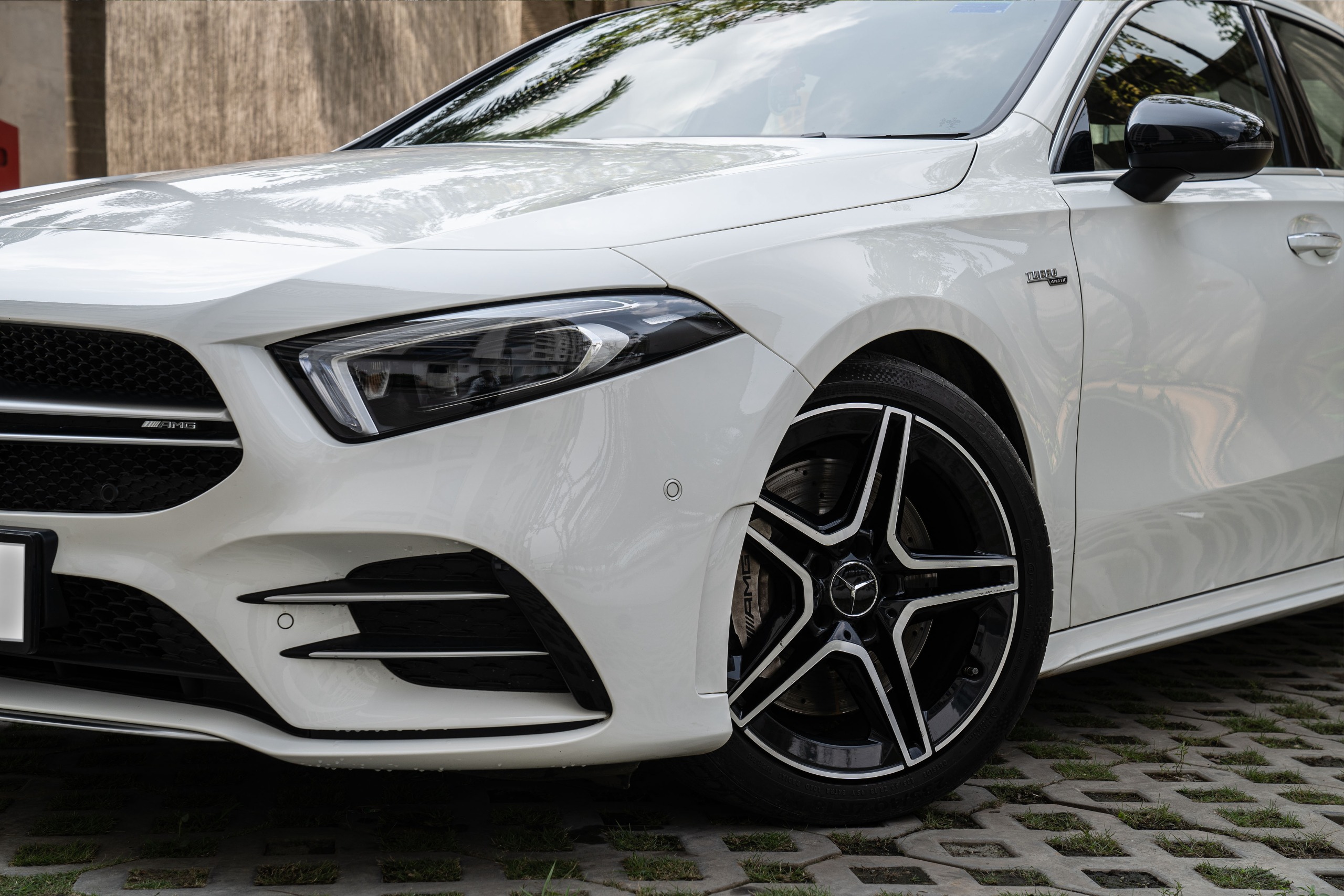 MERCEDES AMG A35 4MATIC