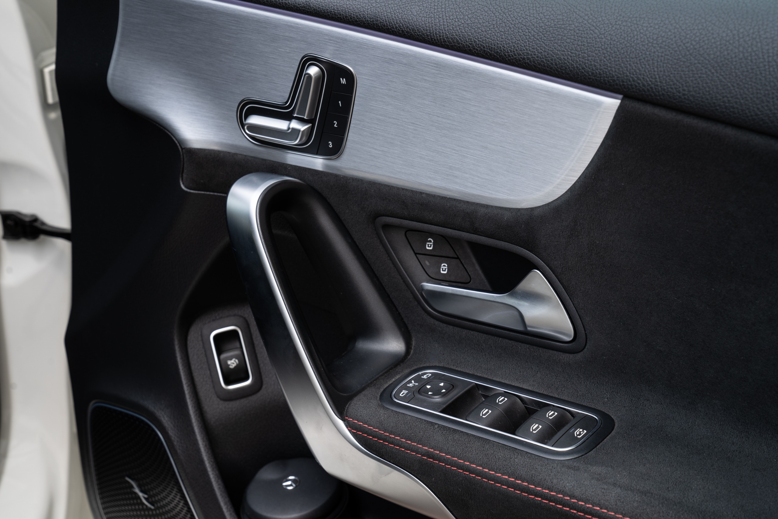 MERCEDES AMG A35 4MATIC