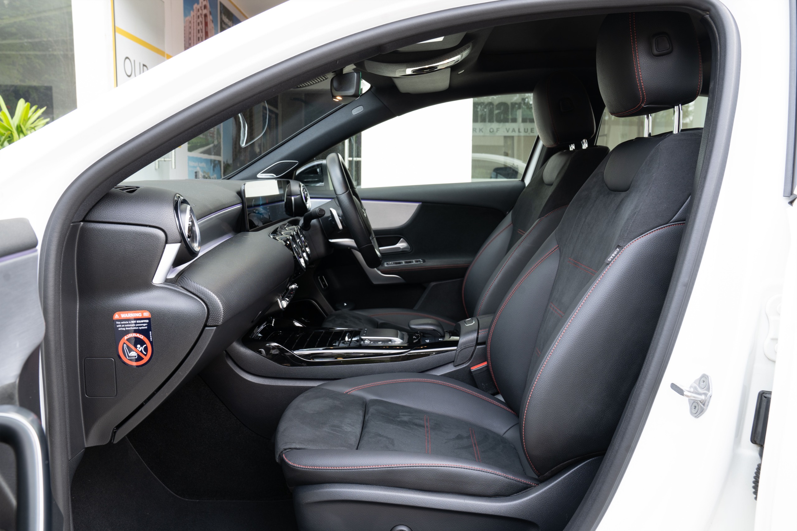 MERCEDES AMG A35 4MATIC