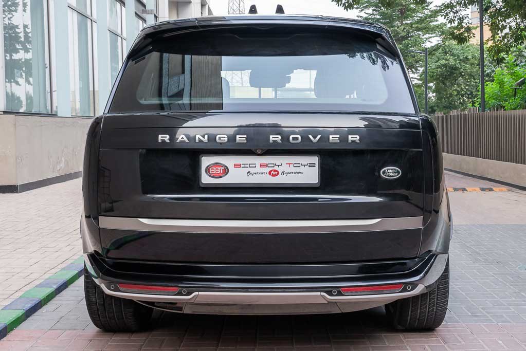 Land Rover Range Rover D350 SWB SE