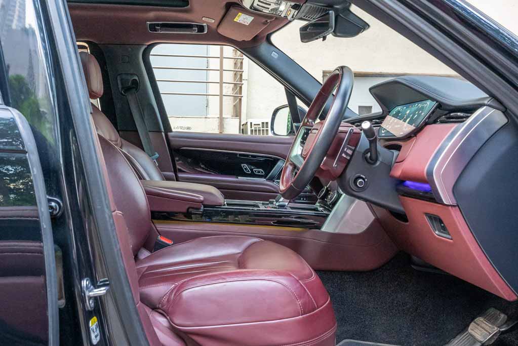 Land Rover Range Rover D350 SWB SE