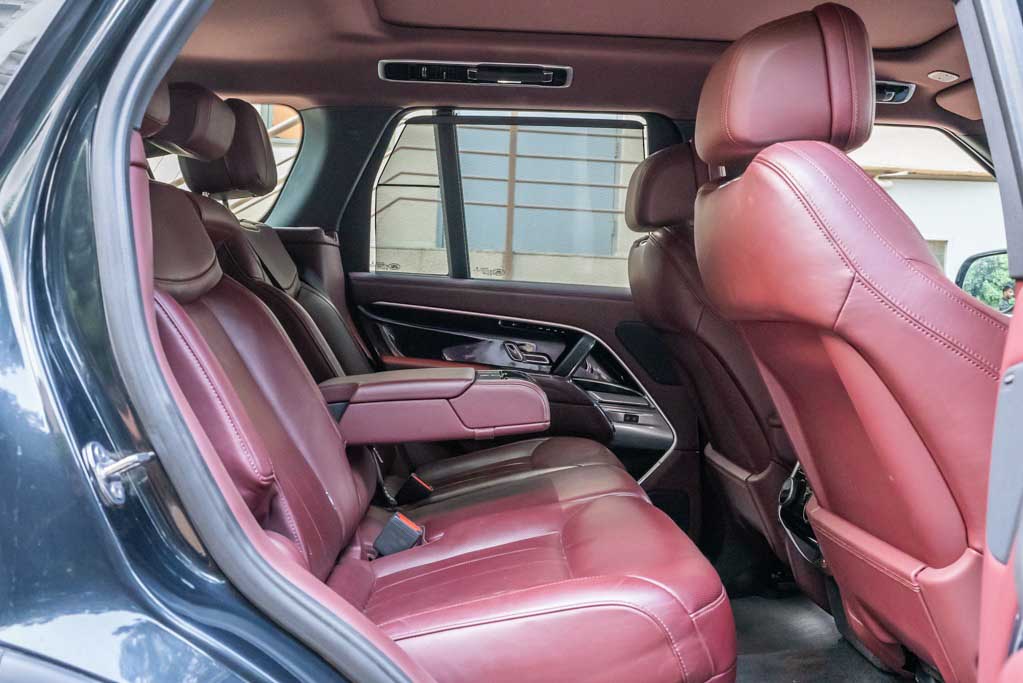 Land Rover Range Rover D350 SWB SE