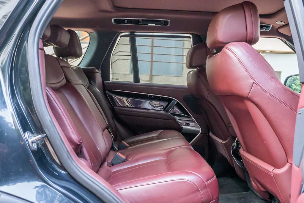 Land Rover Range Rover D350 SWB SE