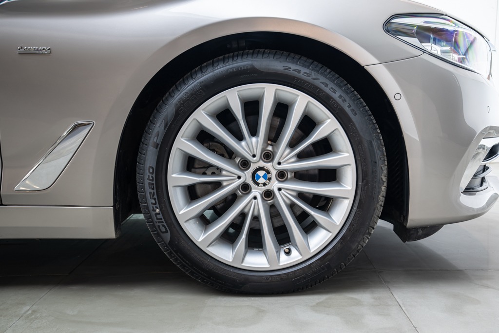 BMW 520d Luxury Line