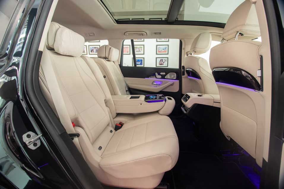 MERCEDES BENZ GLS400D