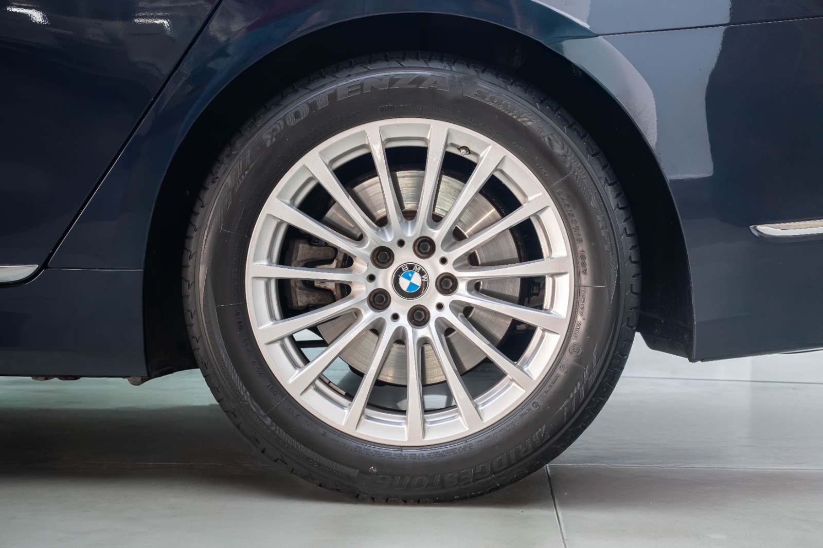 BMW 730Ld DPE Signature