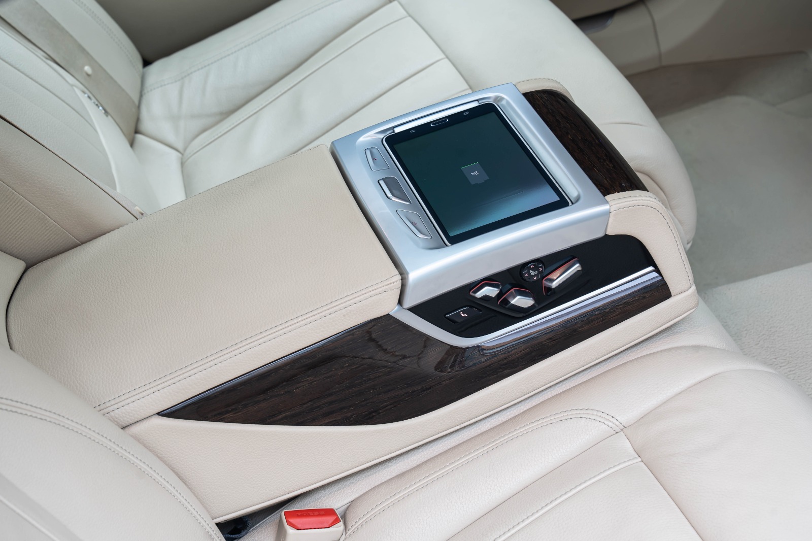 BMW 730Ld DPE Signature