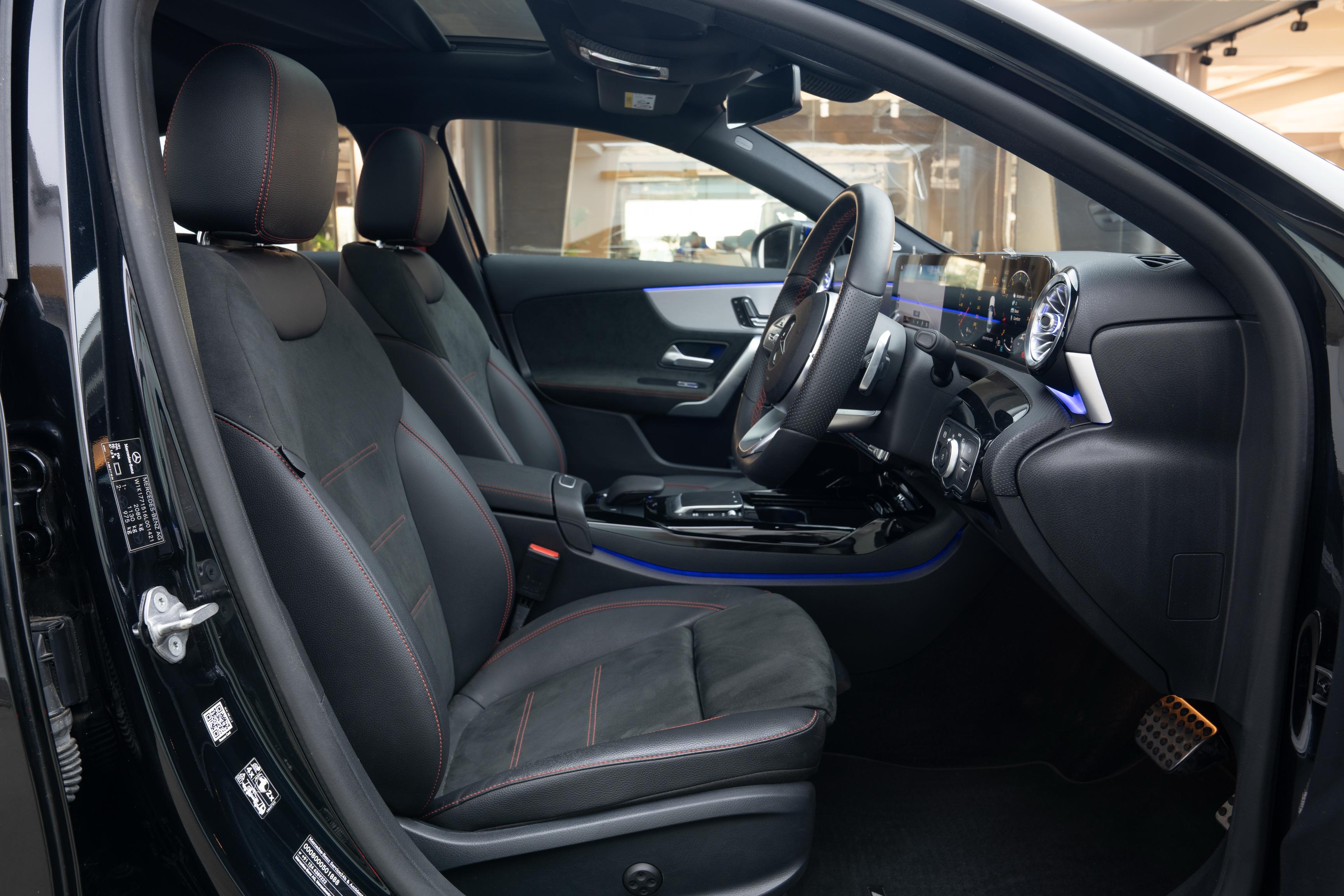 MERCEDES AMG A35 4MATIC