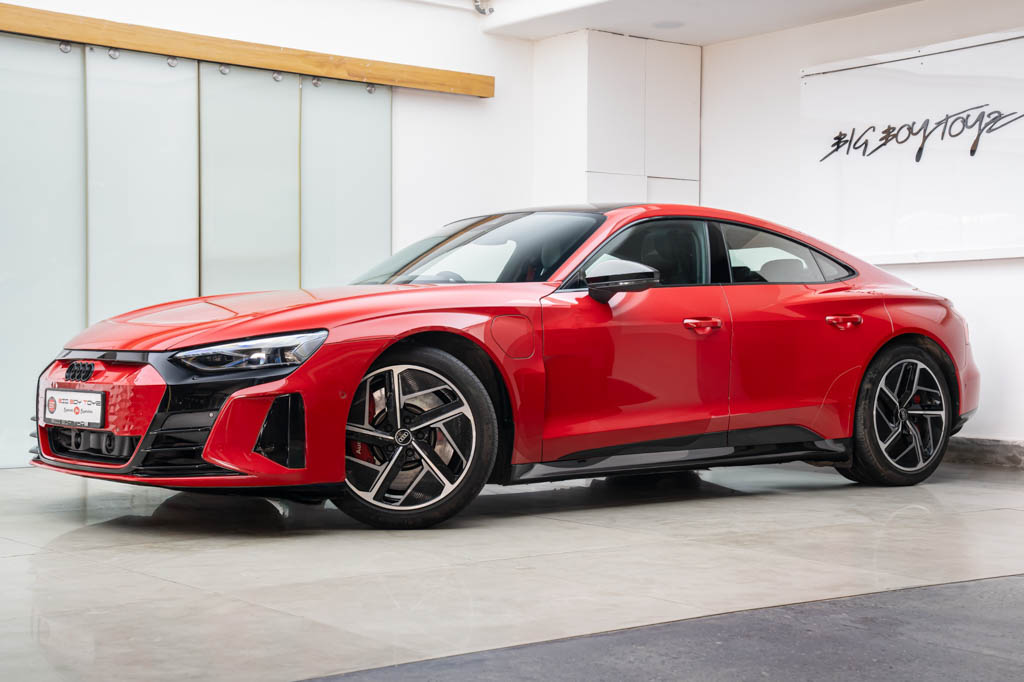 AUDI ETRON RS GT 