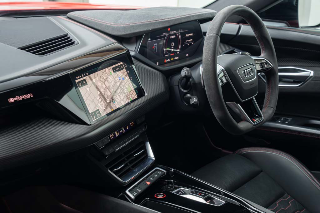 AUDI ETRON RS GT 