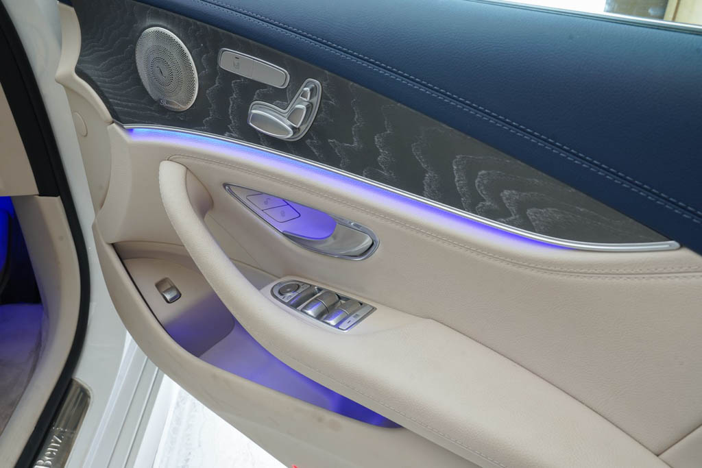 Mercedes Benz E200 AMG Line