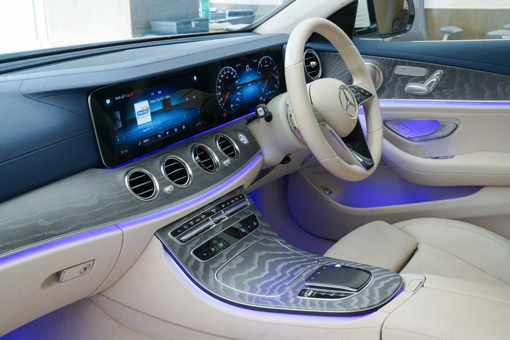 Mercedes Benz E200 AMG Line