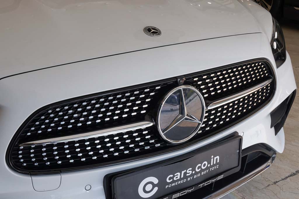 Mercedes Benz E200 AMG Line