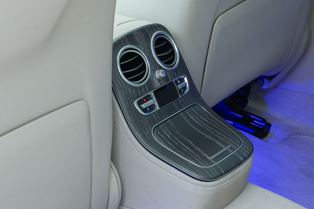 Mercedes Benz E200 AMG Line